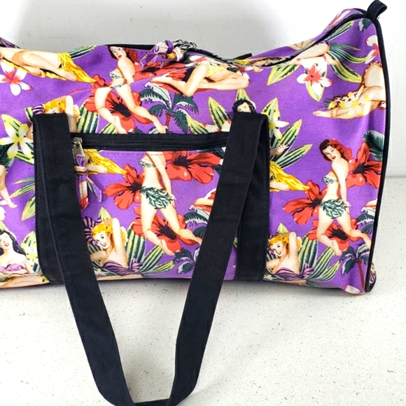 AlfaGear Duffel Bag & Tablet Hawaiian Flower Pin up Gals Travel Gym Tote Bag Set - Picture 4 of 14